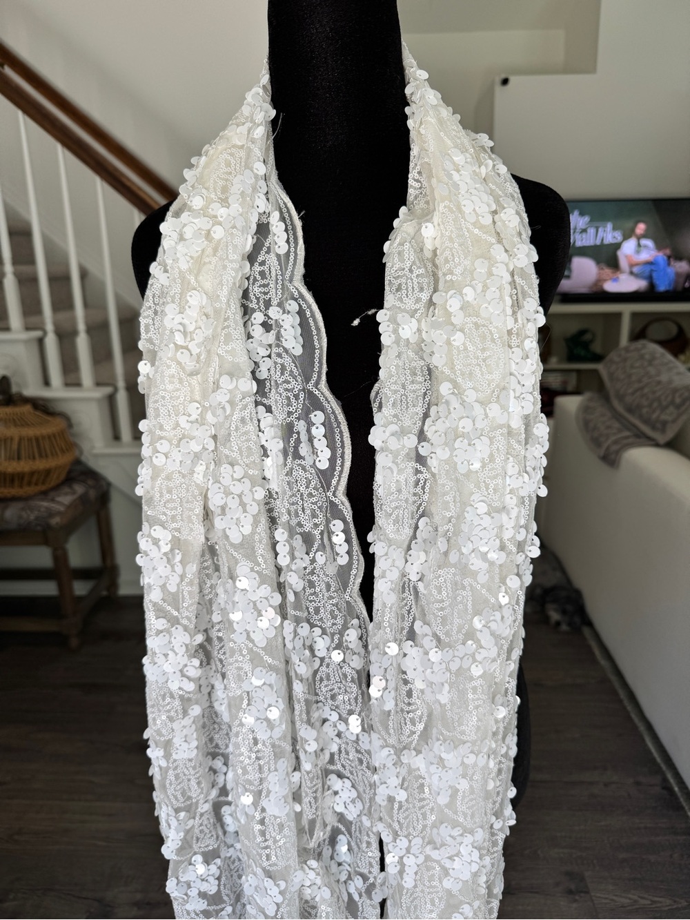 Capulet White Lace Decorative Scarf with Sequin Detail - Picture 2 of 5